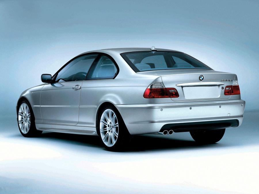  BMW 330ci Performance Package 2005 года  (фото 2 из 4)